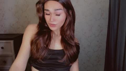 Pearl online show from July 2026 02:16:01 AM