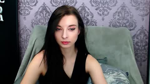 VirginLuna online show from April 2026 04:24:02 PM