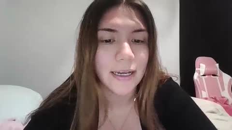 Snapshot of virgngirl chatting on September 2025 03:06:02 AM Virgngirl online show from September 2025 03:06:02 AM