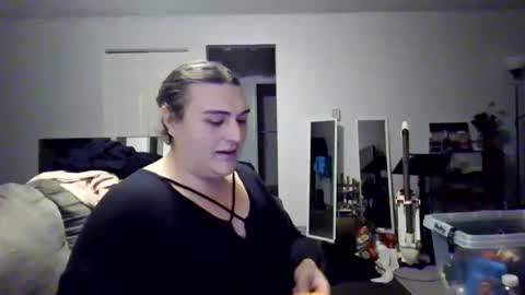 priscilla online show from September 2025 05:41:01 AM