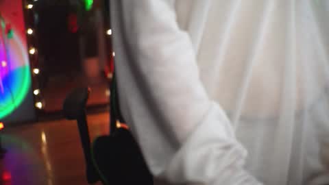 Snapshot of virtualexis chatting on December 2025 06:36:01 PM virtualexis online show from December 2025 06:36:01 PM