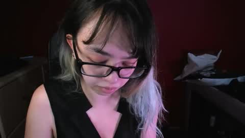 Snapshot of virtualtulpa chatting on September 2025 07:06:02 PM Zoe online show from September 2025 07:06:02 PM