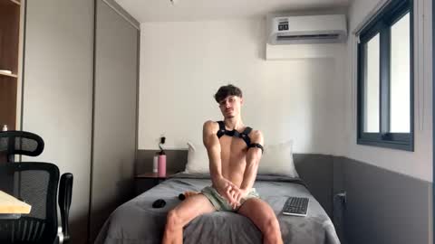 vitoraugustoxxx online show from October 2025 03:10:02 PM