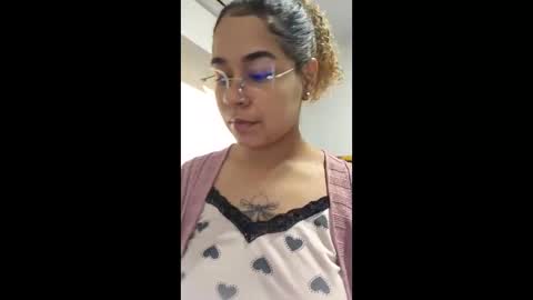 Vitoria online show from May 2026 06:58:01 PM