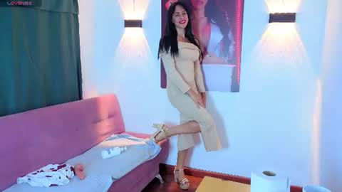 VITTORIA  online show from June 2026 12:52:02 AM