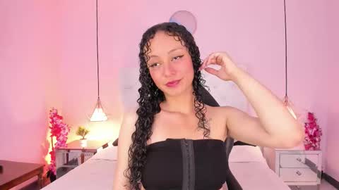 Vivi online show from March 2026 03:44:01 AM