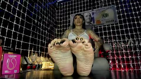IGkarol navarret3 online show from May 2026 03:23:02 AM