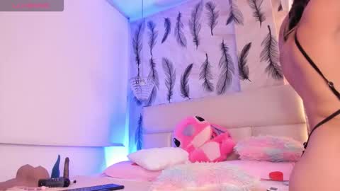 Viviana  online show from December 2025 12:49:02 AM