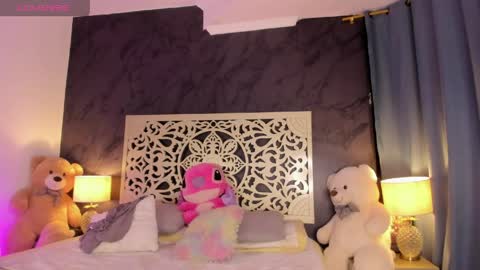Viviana  online show from May 2026 11:36:01 PM