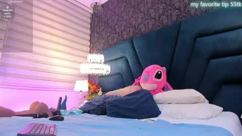 Viviana  online show from May 2026 12:18:01 AM