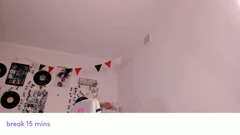 Snapshot of vivian_qwerty chatting on February 2025 07:51:02 AM vivian_qwerty online show from February 2025 07:51:02 AM