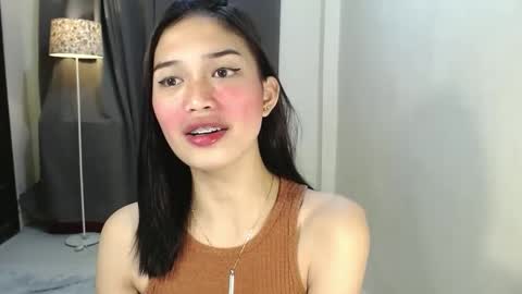 Vivian online show from December 2024 09:08:01 PM