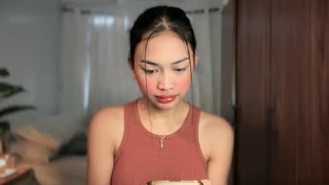 Snapshot of vivian_roberts chatting on June 2026 10:47:02 PM Vivian online show from June 2026 10:47:02 PM