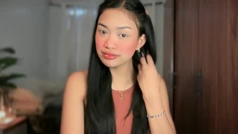 Snapshot of vivian_roberts chatting on June 2026 11:02:02 PM Vivian online show from June 2026 11:02:02 PM