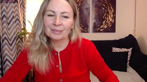 Snapshot of vivian_soul chatting on October 2025 05:45:02 PM Vivian online show from October 2025 05:45:02 PM