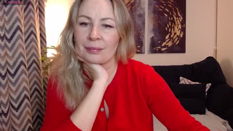 Snapshot of vivian_soul chatting on October 2025 06:39:02 PM Vivian online show from October 2025 06:39:02 PM