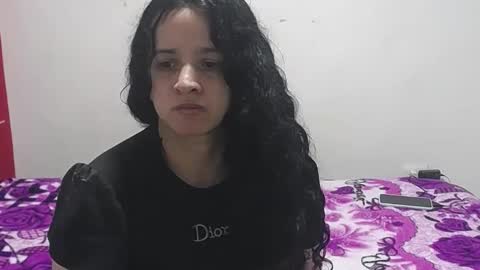 Snapshot of vivian_walt_ chatting on January 2025 07:20:02 AM melissa online show from January 2025 07:20:02 AM