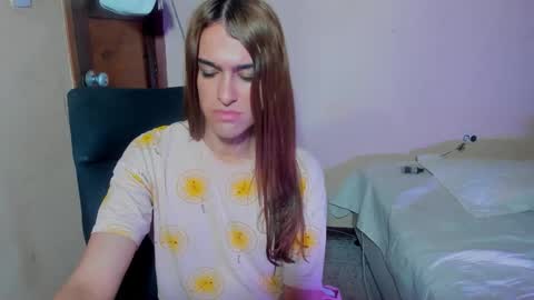 Snapshot of vivianalatin chatting on November 2025 03:59:02 AM instagram Viviana73215 online show from November 2025 03:59:02 AM