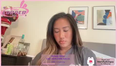 viviandela97 online show from June 2026 04:31:01 PM