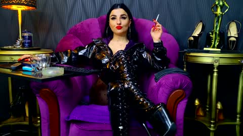 Vivian Reeve online show from December 2024 06:31:01 PM