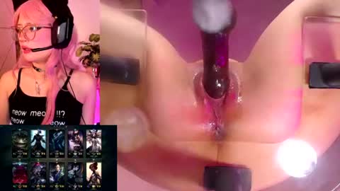 Vivian online show from July 2026 09:43:01 PM