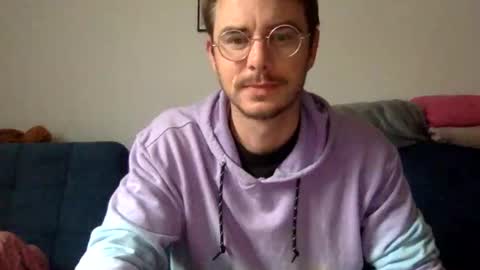 Viv online show from March 2025 09:38:01 AM