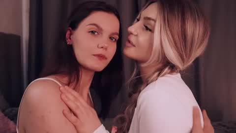 Nelly and Mari online show from July 2026 10:11:01 AM