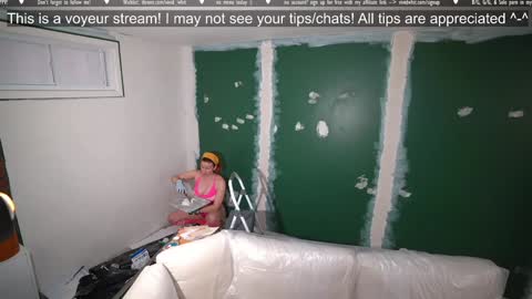 Snapshot of vivid_whit chatting on October 2025 12:18:02 AM Whitney online show from October 2025 12:18:02 AM