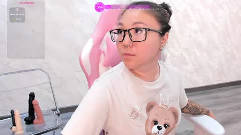 Vivien online show from July 2026 01:08:01 AM
