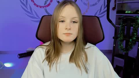 Snapshot of vivienleeigh chatting on December 2024 11:20:02 AM Vivien online show from December 2024 11:20:02 AM