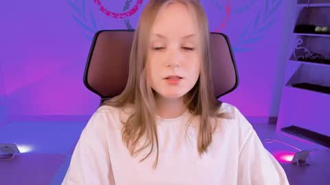 Snapshot of vivienleeigh chatting on January 2025 01:02:02 PM Vivien online show from January 2025 01:02:02 PM