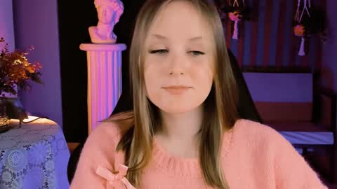 Snapshot of vivienleeigh chatting on January 2025 04:49:02 PM Vivien online show from January 2025 04:49:02 PM