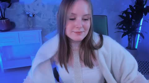 Snapshot of vivienleeigh chatting on February 2025 03:42:01 PM Vivien online show from February 2025 03:42:01 PM