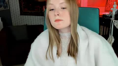 Snapshot of vivienleeigh chatting on February 2025 07:09:01 PM Vivien online show from February 2025 07:09:01 PM