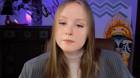 Snapshot of vivienleeigh chatting on February 2025 09:12:02 AM Vivien online show from February 2025 09:12:02 AM