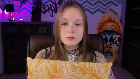 Snapshot of vivienleeigh chatting on March 2025 09:10:02 AM Vivien online show from March 2025 09:10:02 AM