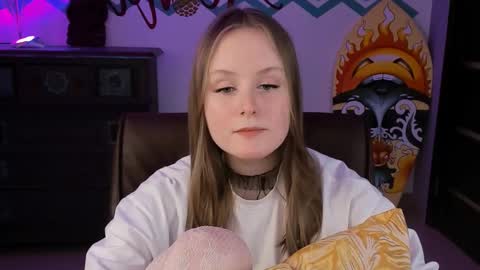 Snapshot of vivienleeigh chatting on March 2025 03:16:02 PM Vivien online show from March 2025 03:16:02 PM