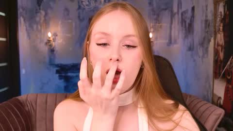 Snapshot of vivienleeigh chatting on November 2025 01:11:01 PM Vivien online show from November 2025 01:11:01 PM