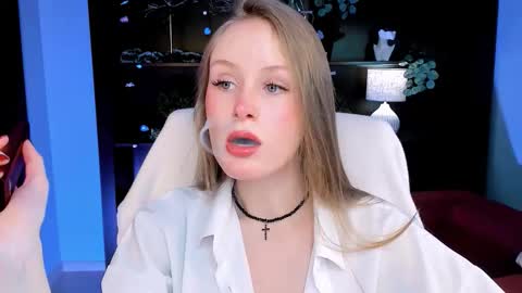 Snapshot of vivienleeigh chatting on January 2026 11:15:02 AM Vivien online show from January 2026 11:15:02 AM