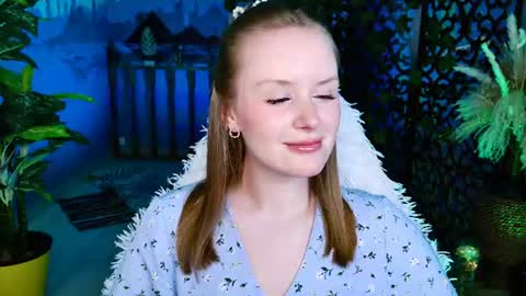 Vivien online show from June 2026 05:27:01 AM