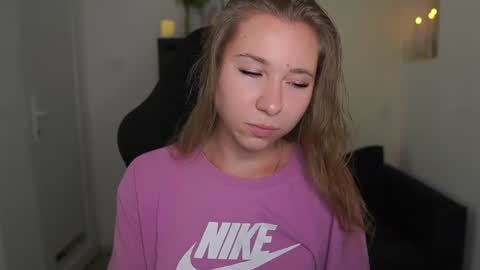 VivienVance online show from June 2026 02:58:01 PM