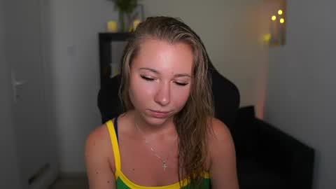 VivienVance online show from July 2026 02:02:01 PM
