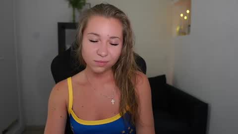VivienVance online show from July 2026 09:50:02 PM