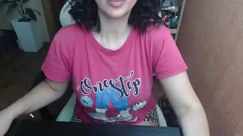 Snapshot of vivo244 chatting on July 2026 10:28:02 PM Eva online show from July 2026 10:28:02 PM
