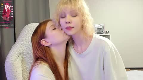 Snapshot of vivy_ chatting on February 2026 08:24:01 PM chatur babes online show from February 2026 08:24:01 PM