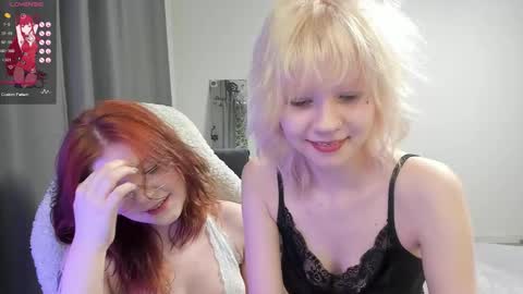Snapshot of vivy_ chatting on February 2026 09:44:02 PM chatur babes online show from February 2026 09:44:02 PM
