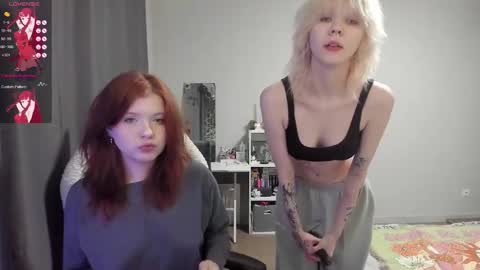 Snapshot of vivy_ chatting on February 2026 09:43:01 PM chatur babes online show from February 2026 09:43:01 PM
