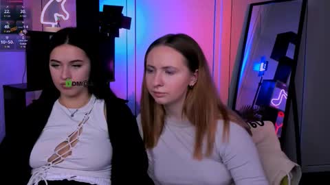 vivy_star online show from November 2025 08:41:02 PM