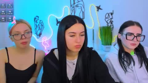 vivy_star online show from March 2026 08:01:01 PM