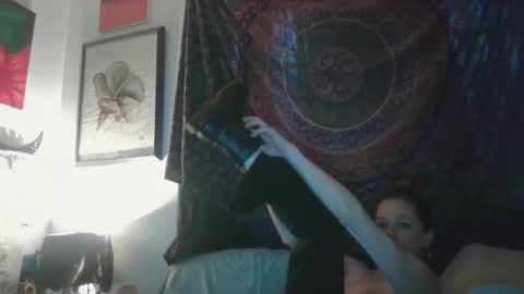 vixen1222 online show from June 2026 02:05:02 AM